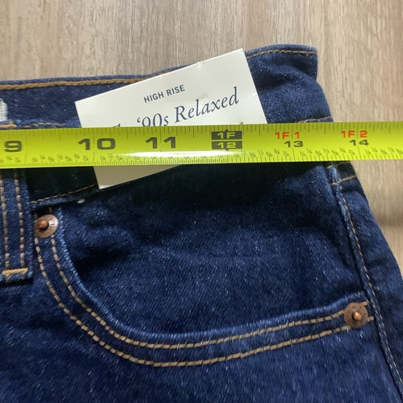 Worn once, Abercrombie & Fitch Dark Blue High-Rise 90s relaxed Jeans size 25 - Picture 5 of 9